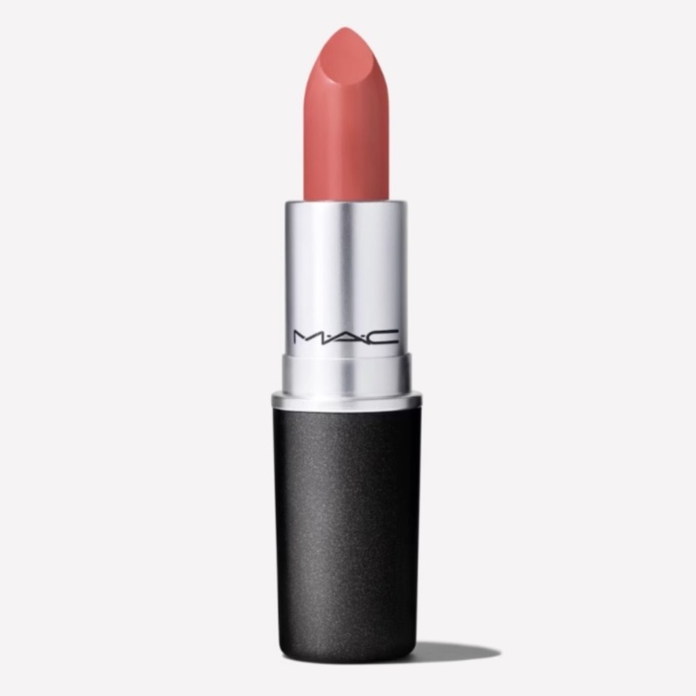 MAC Cosmetics Cosmo Amplified Crème Lipstick